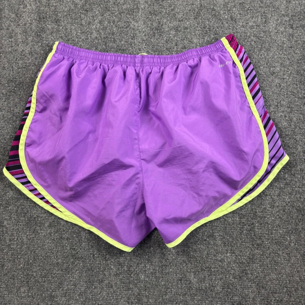 NIKE Women’s Purple/Lime Green Athletic Lined Running Shorts Dri-fit size: Large